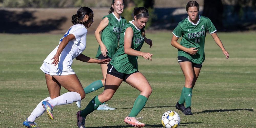 Women's Soccer Preps to Chase a Road Win at Moorpark